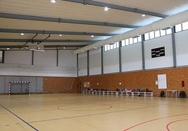 Interior del polideportivo de Quart.