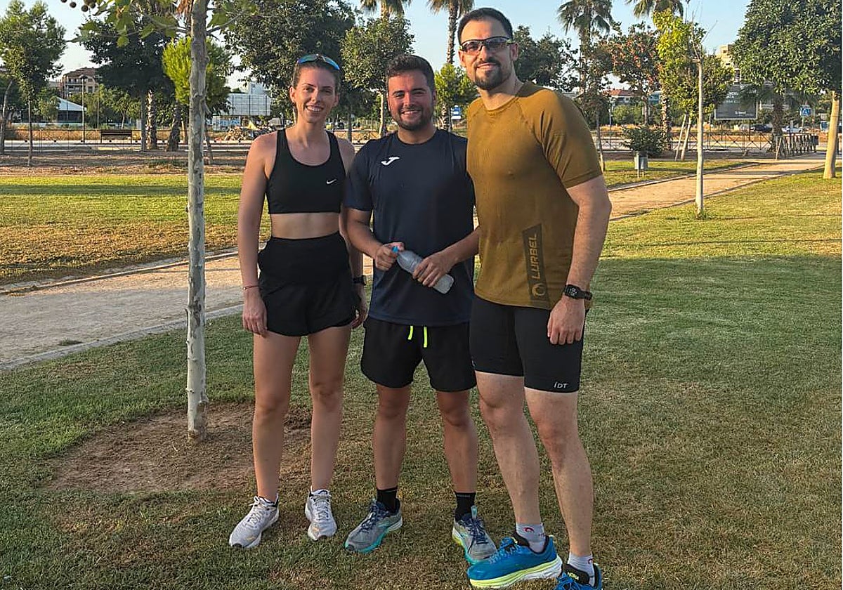 Los miembros del Flama Run Club en su primer entrenamiento juntos.