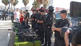 Autoridades y cuerpos y fuerzas de seguridad, en la presentación del dispositivo para el festival.