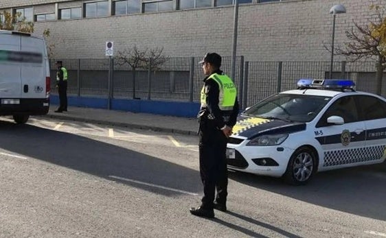 Policía Local de Benissa, en un control.