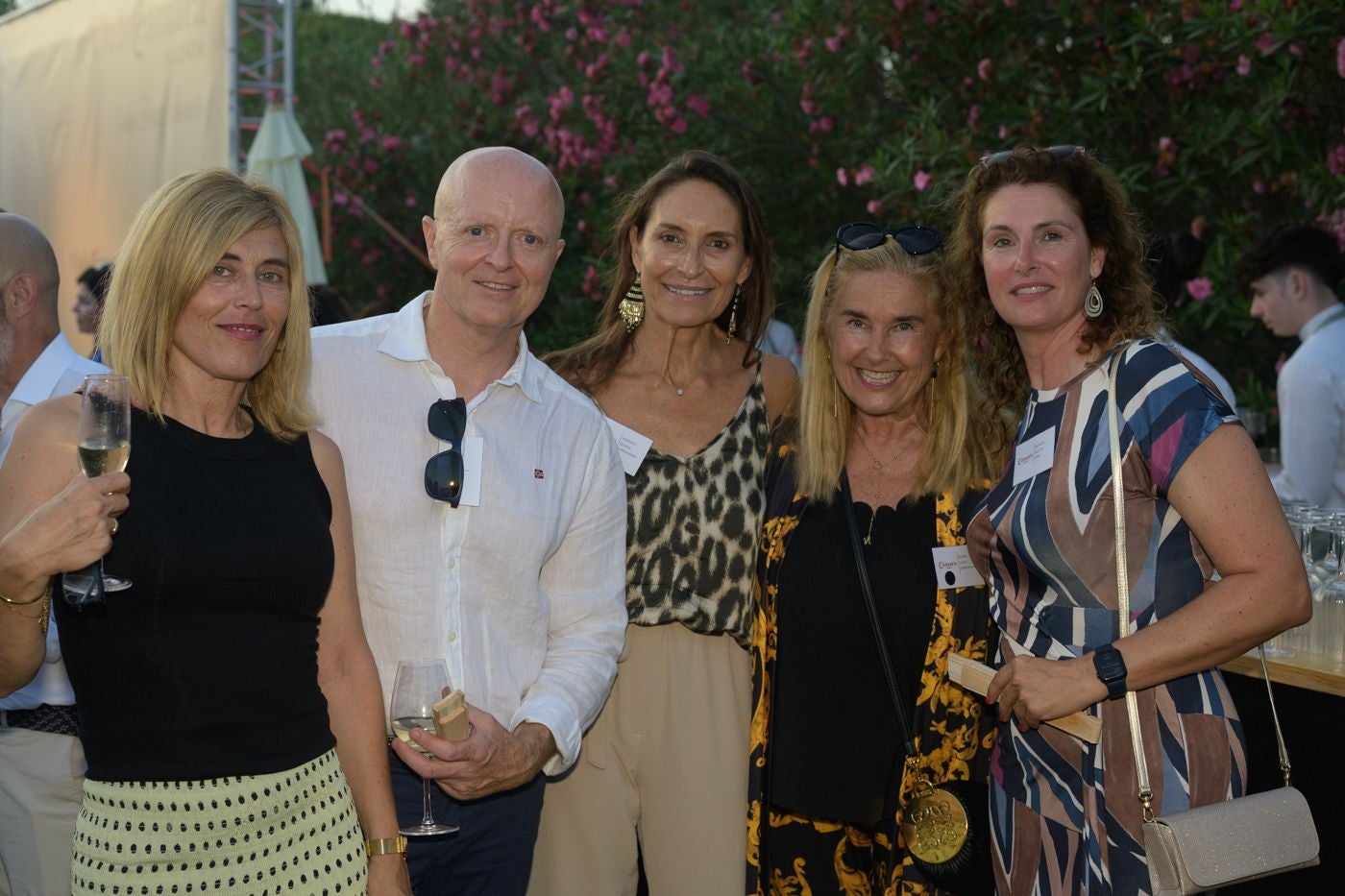Teresa Colomar, Rafael Olmos, Amparo Olmos, Nuria Costa y Mónica Pastor.