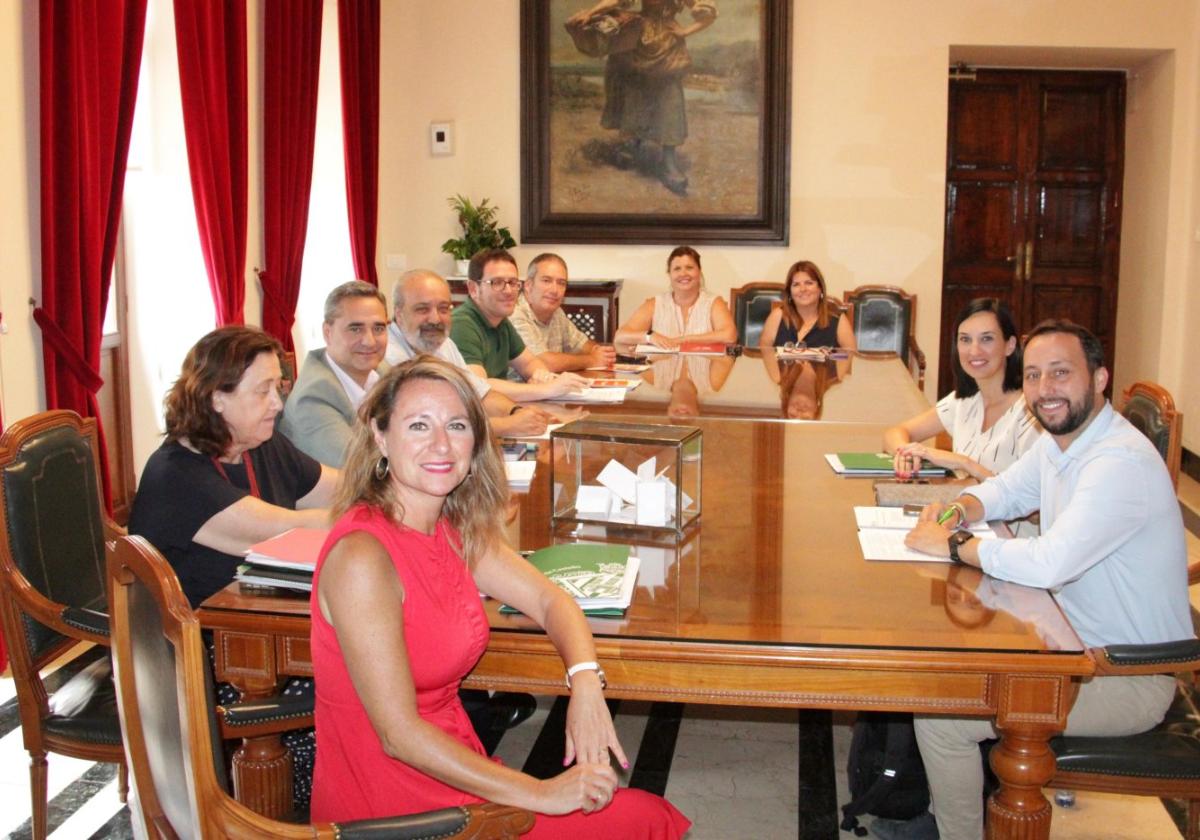 La Junta de Portavoces del Ayuntamiento de Castellón, presidida por la alcaldesa de Castellón, Begoña Carrasco.