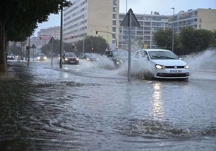 Aemet activa un aviso naranja en Castellón ante la previsión de chubascos y tormentas acompañadas de granizo