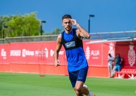 Copete durante un entrenamiento con el Mallorca.