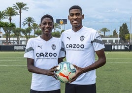 Yulian y Cristian Mosquera en el Valencia.