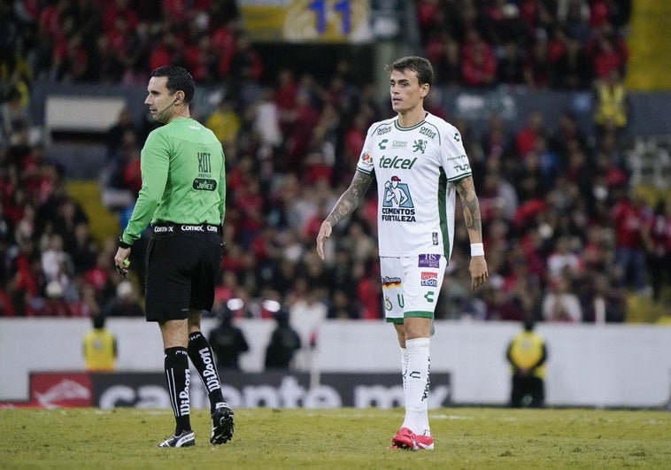 Apuntan una primera oferta del Valencia por Nicolás Fonseca