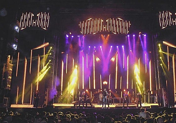 Una actuación de la Orquesta Panorama.