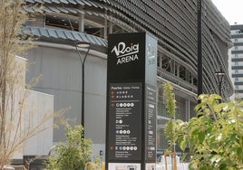 Torre informativa de las áreas del Roig Arena.