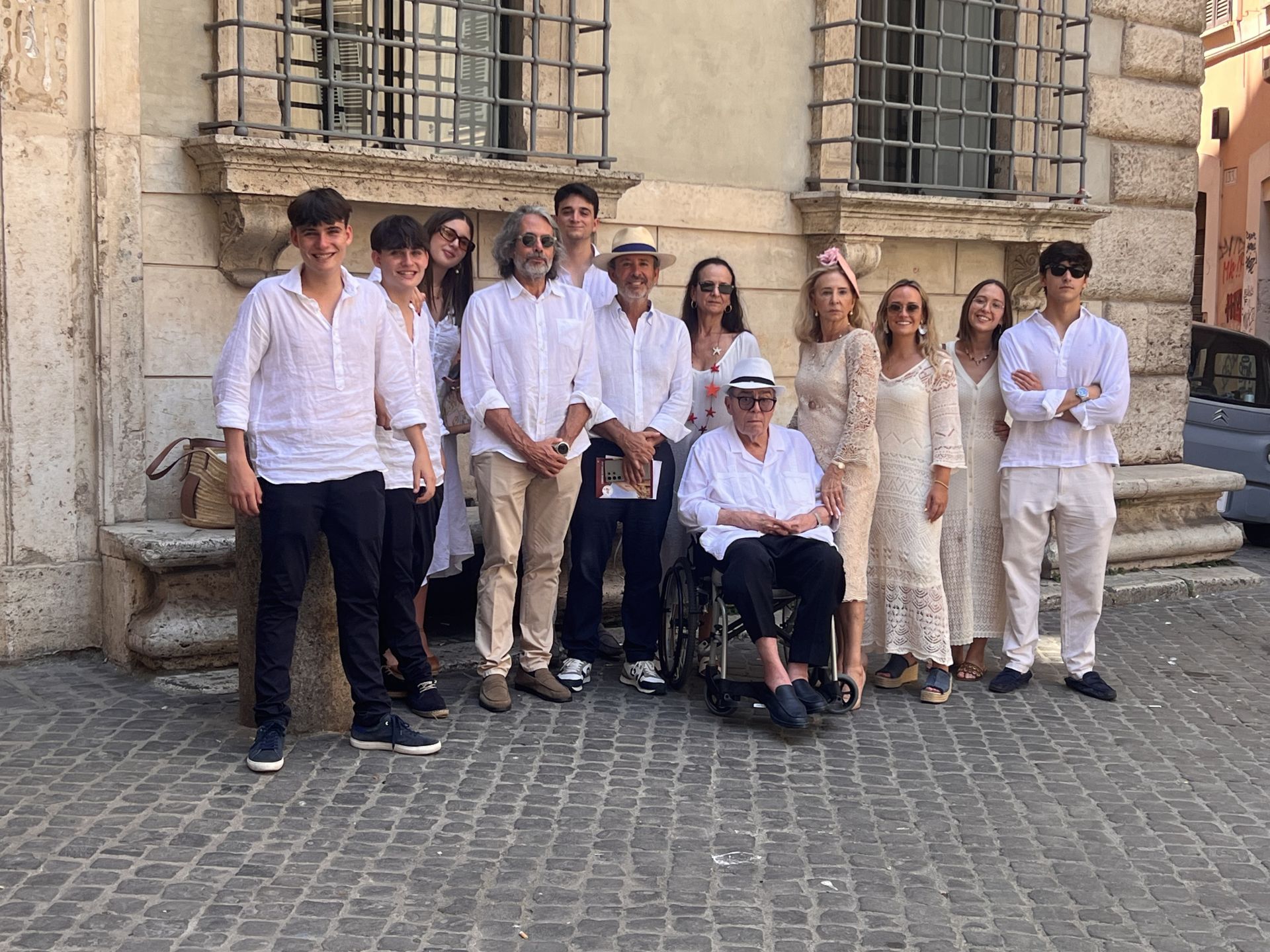 La familia de Mayrén Beneyto, en Roma.