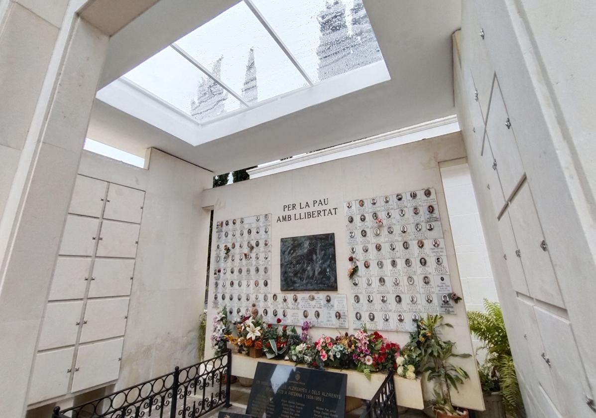 Panteón en honor a las víctimas de la Guerra Civil.