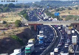 Atascos en la A-7 este jueves, 31 de julio.