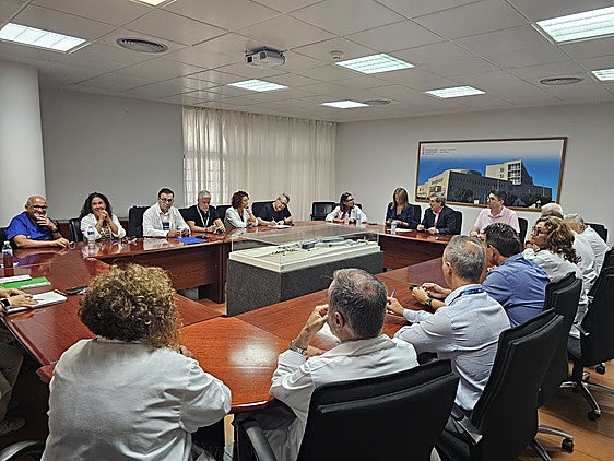 Firma del convenio colectivo del Hospital de la Ribera de Alzira.