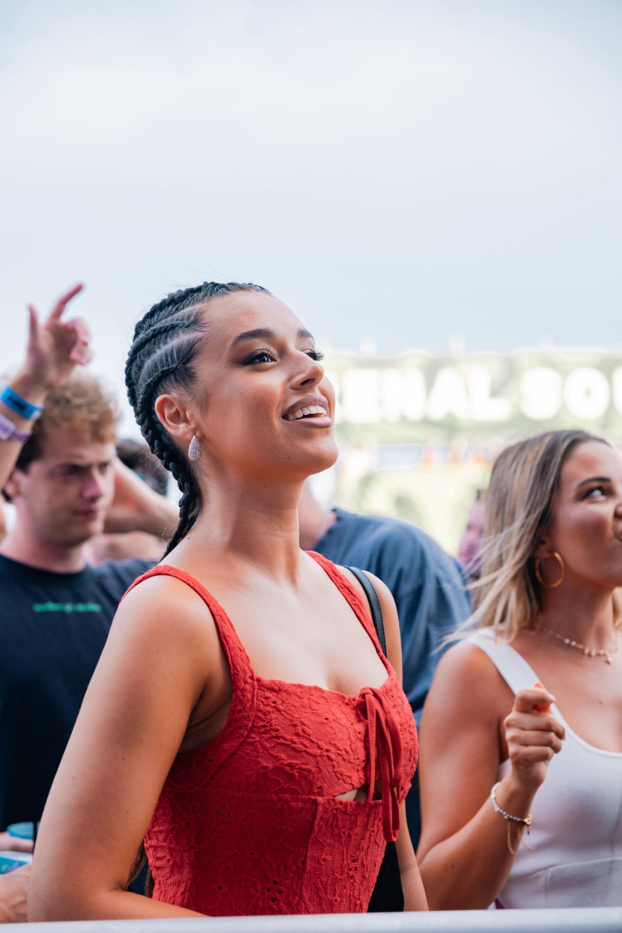 El Arenal Sound vibra al ritmo de Melendi en su segunda fecha