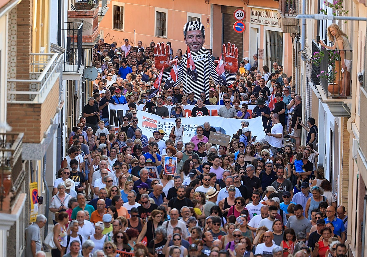 La novena manifestación contra el president de la Generalitat, Carlos Mazón