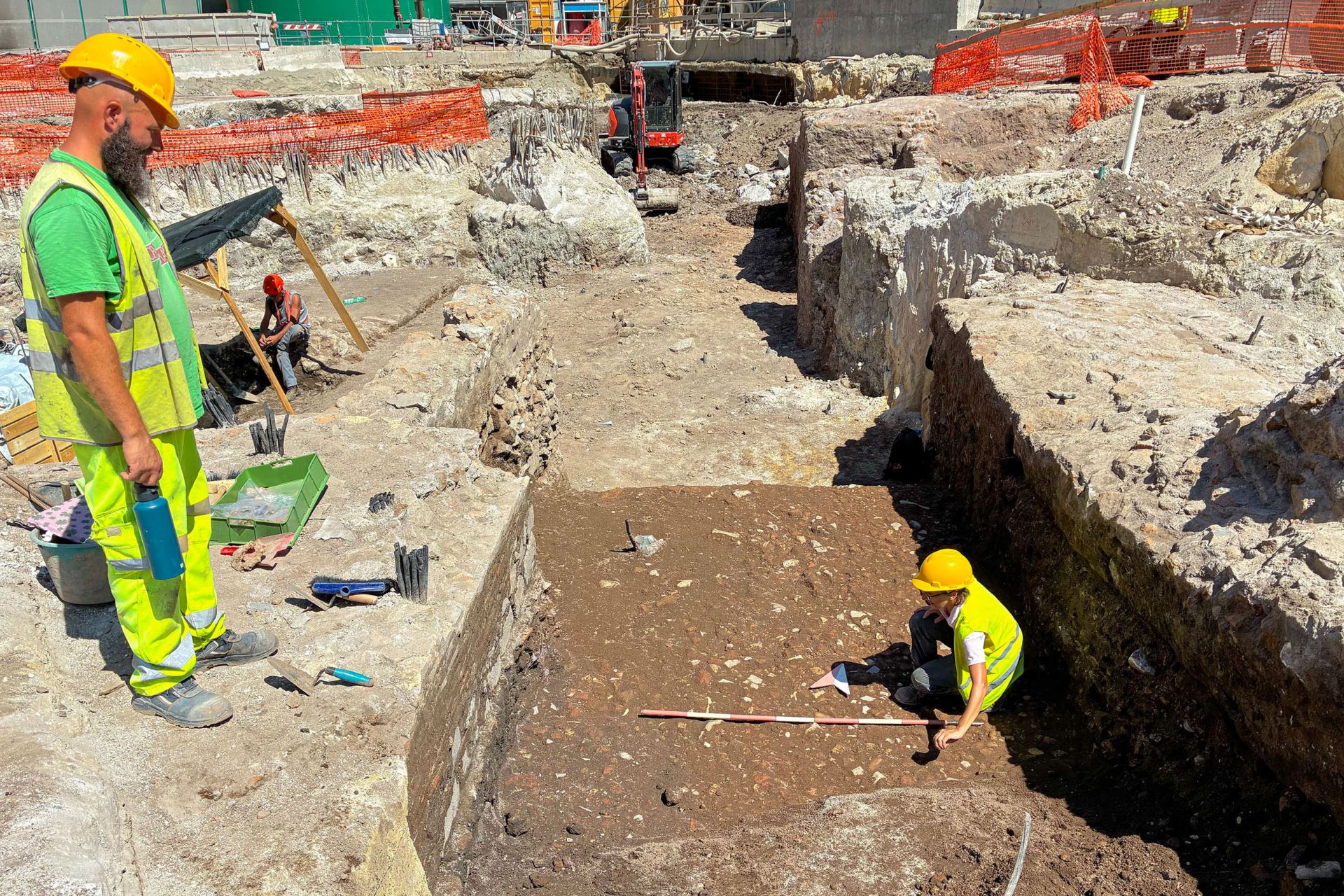 Fotos: Hallan viviendas romanas y hornos medievales en pleno centro de Roma