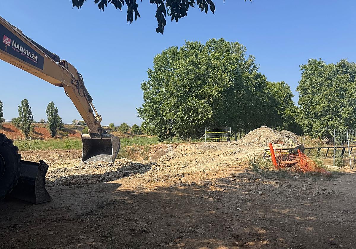 Obras en el puente de Utiel.