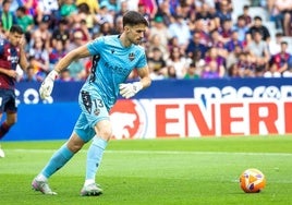 Alfonso Pastor, en su debut con el Levante.