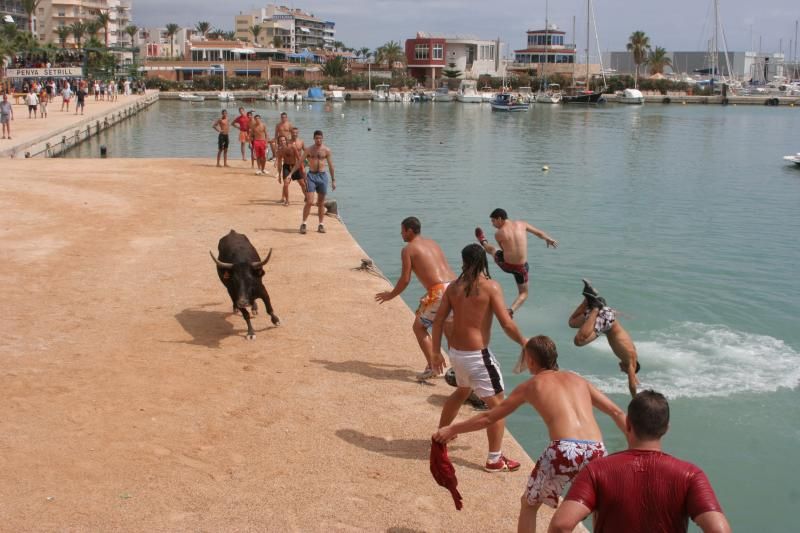 Bous a la Mar en Benicarló, en una edición anterior.