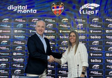 Emily Lima, en su presentación: «Conozco la responsabilidad de estar en el Levante»