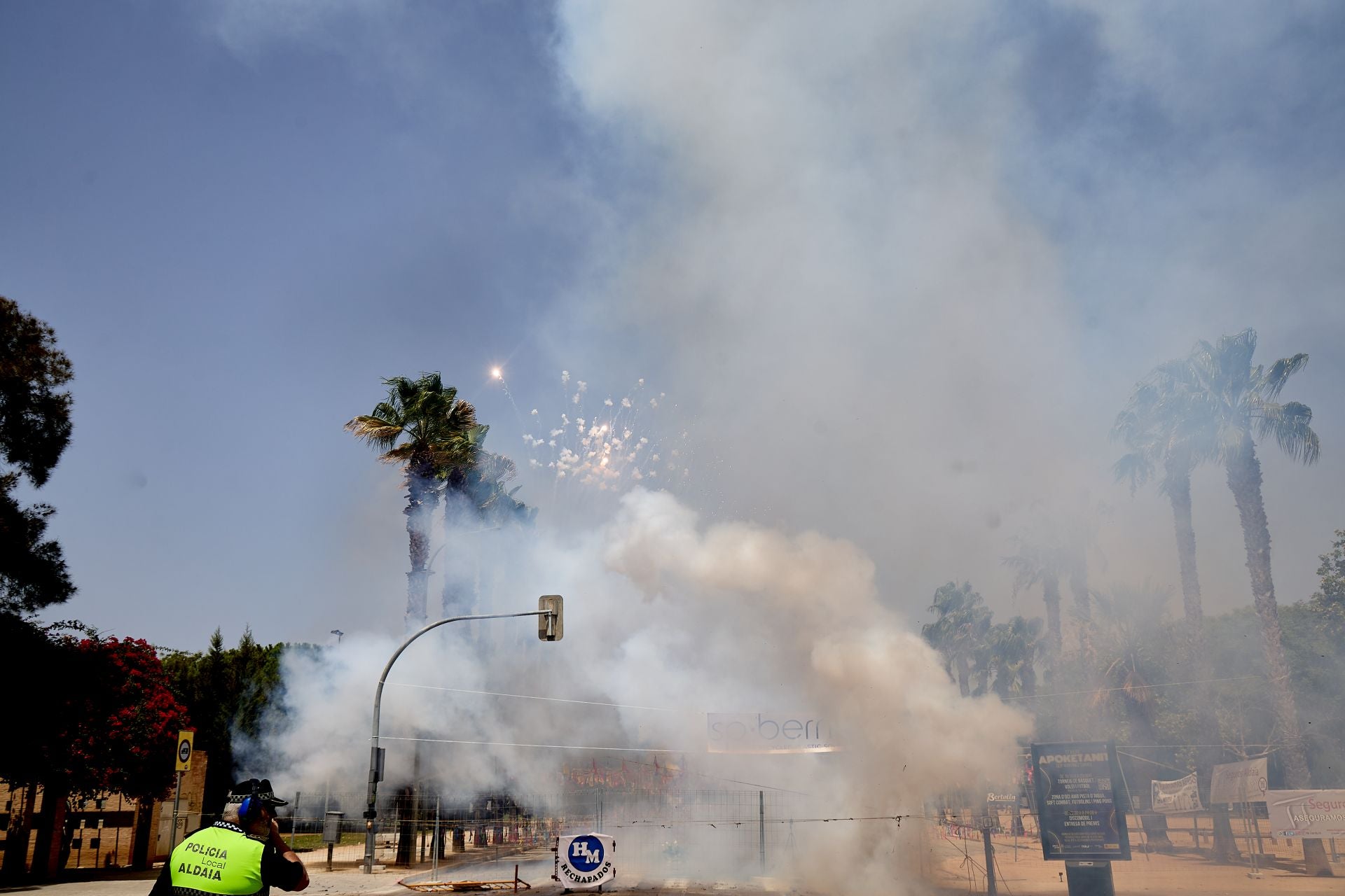 Así ha sido la mascletà más grande de la historia