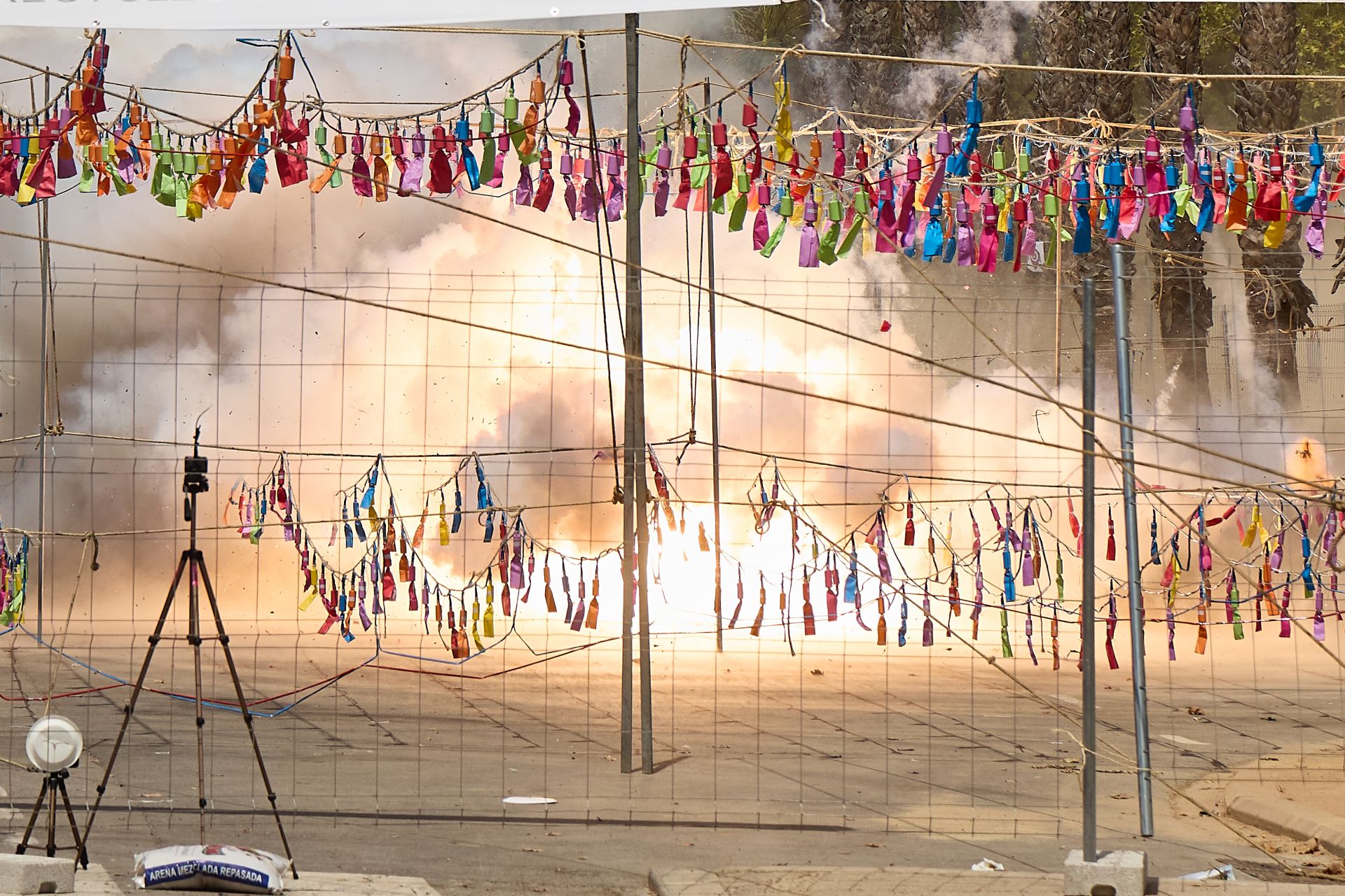 Así ha sido la mascletà más grande de la historia