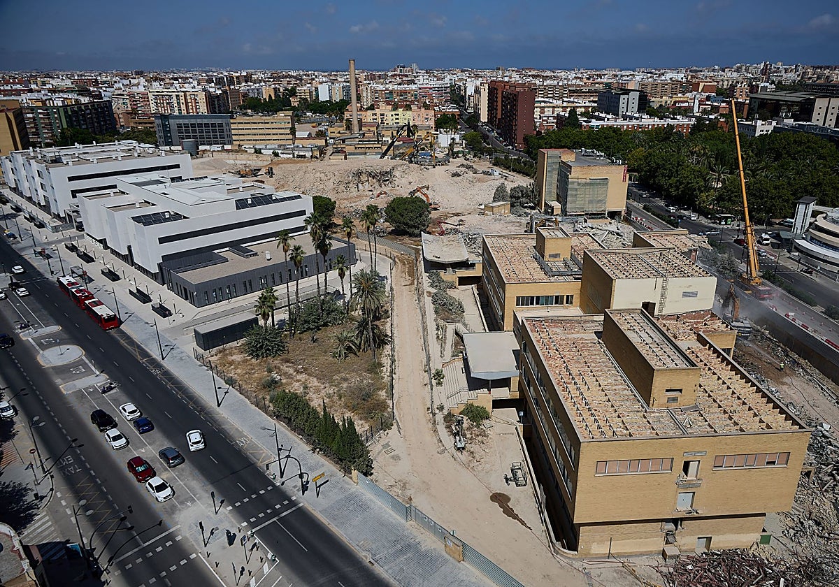 Adiós al histórico 'skyline' de la antigua Fe de Valencia