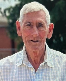 José Chovares.