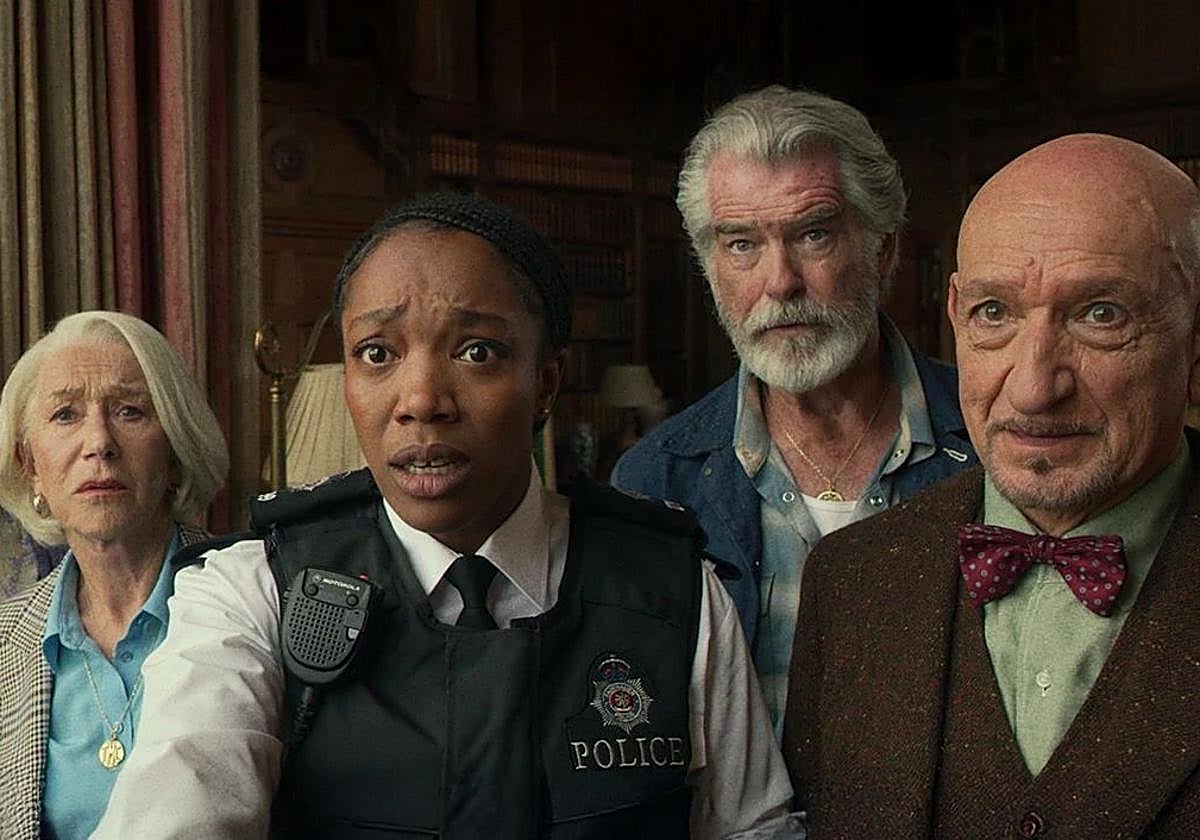 Reparto de la película 'El Club del Crimen de los Jueves'.