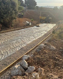 Utiel refuerza el camino de las Cuevas