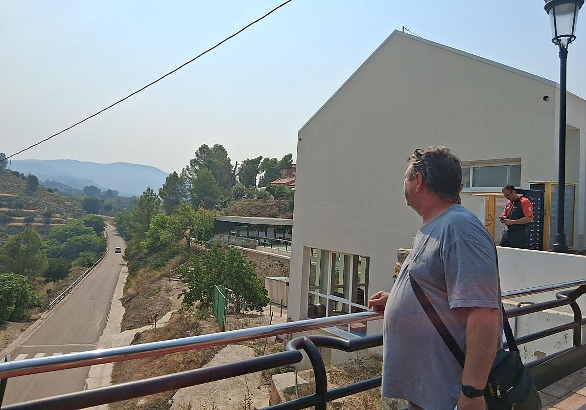 El alcalde de Teresa de Cofrentes.