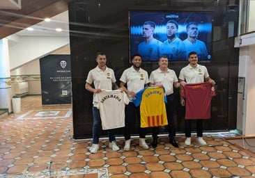 Danjuma: «He recibido otras ofertas, pero firmé por el Valencia. Es un club grande que quiere crecer»