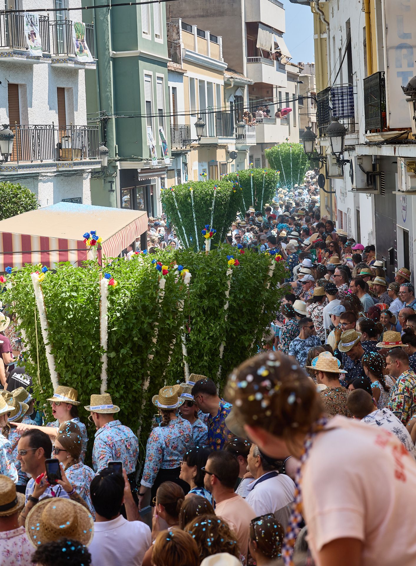 Color, calor, música y &#039;alfàbegues&#039; en Bétera