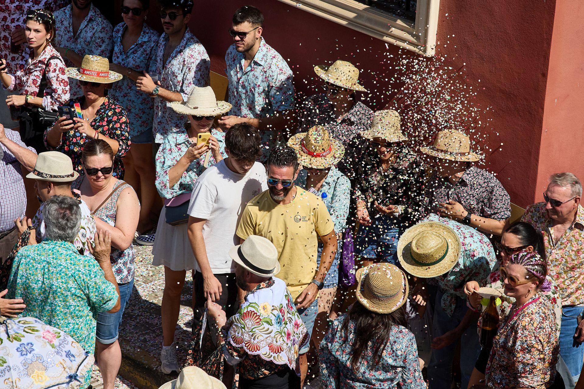 Color, calor, música y &#039;alfàbegues&#039; en Bétera