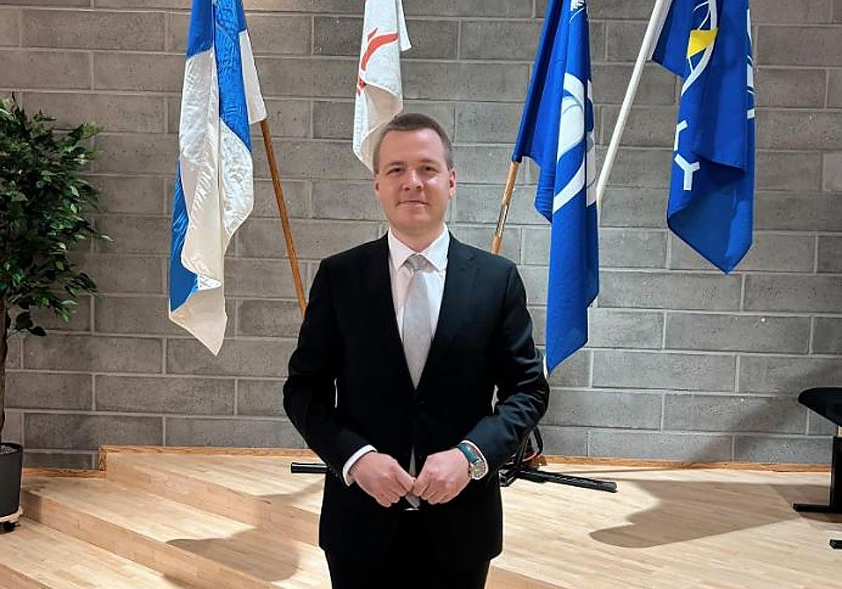 Muere un diputado de 30 años dentro del Parlamento