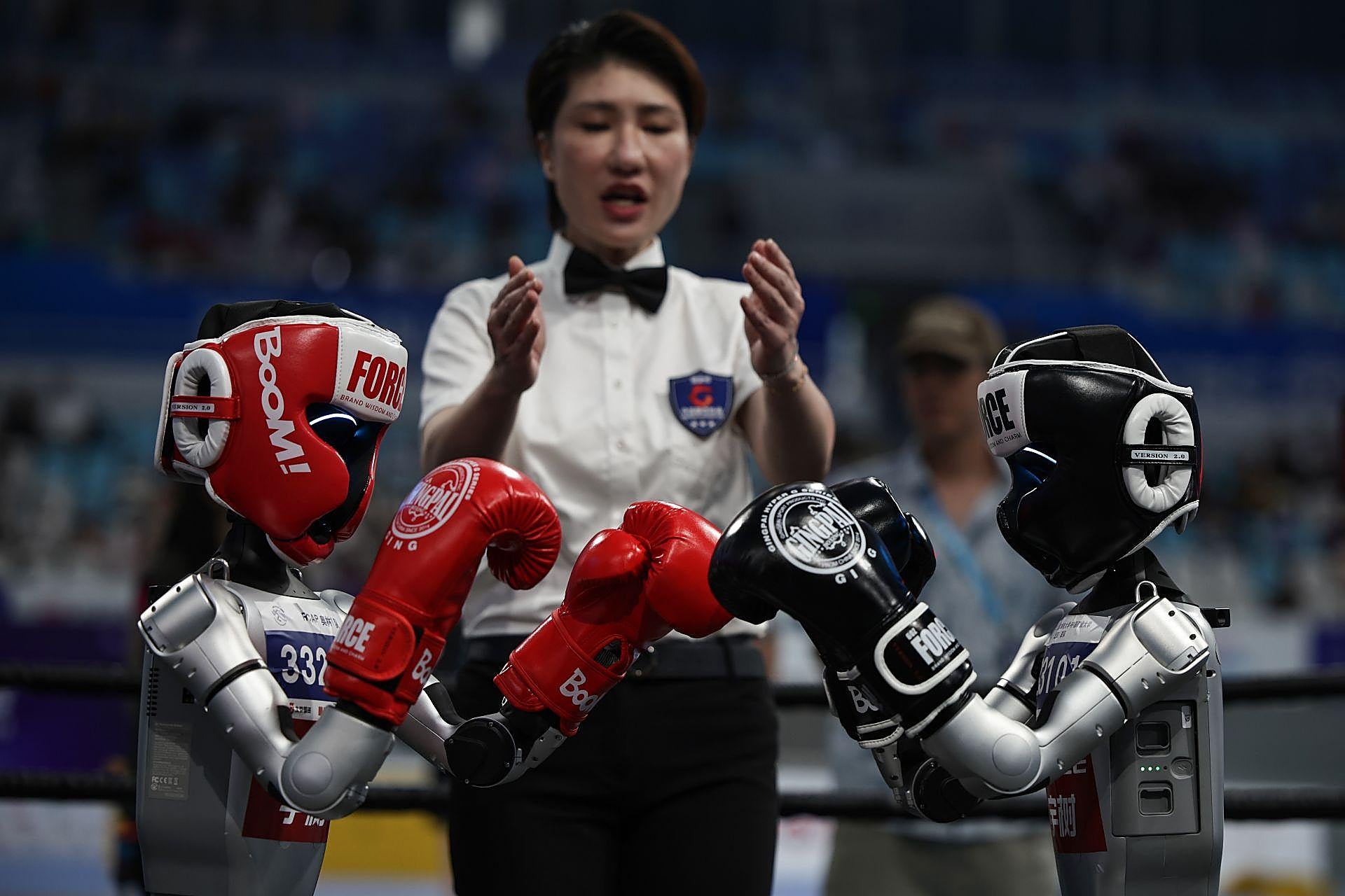 Celebración de las primeras Olimpiadas de robots en Pekín
