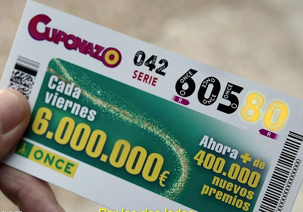 Un boleto del Cuponazo de la ONCE.