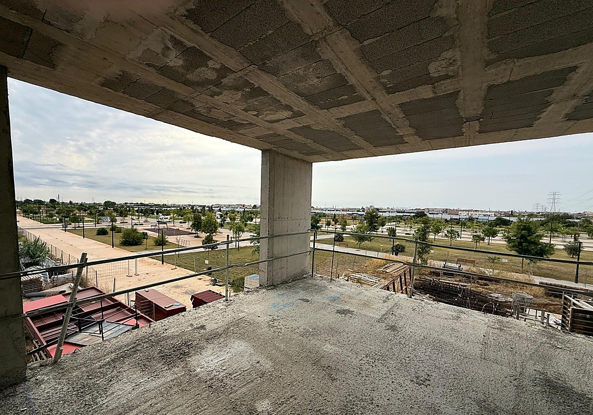 El edificio en construcción