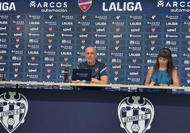 Julián Calero, en la rueda de prensa