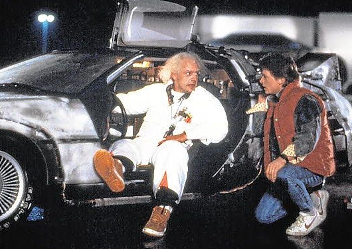 Imagen secundaria 1 - Fotogramas de Regreso al Futuro.