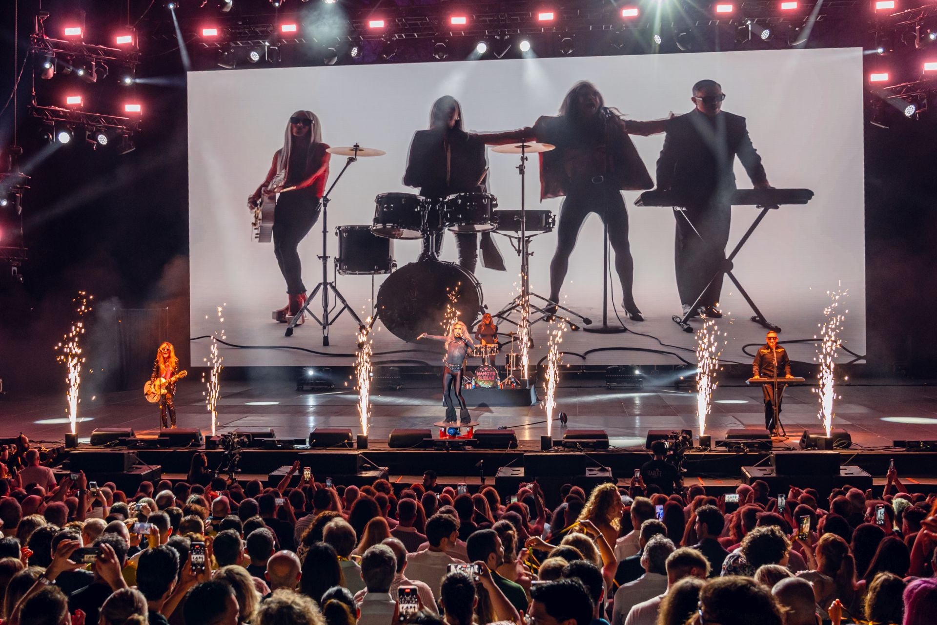 Fotos del concierto de Alaska (Fangoria) y Mario Vaquerizo (Nancys Rubias) en el Starlite de Marbella