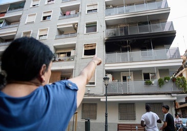 El juez ordena la hospitalización del enfermo mental que causó un incendio en Orriols con ocho intoxicados