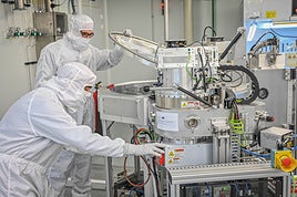 Laboratorio de la UPV donde se crean los microchips.