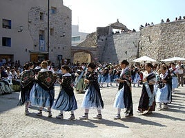 Bailes tradicionales de las Fiestas de la Virgen Ermitana en Peñíscola