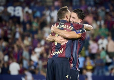 Con un ojo en Elche y otro en Carlos Álvarez