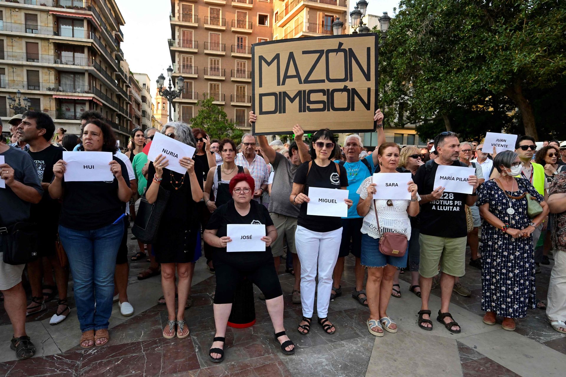 FOTOS | La décima manifestación contra Mazón en Valencia, diez meses después de la dana