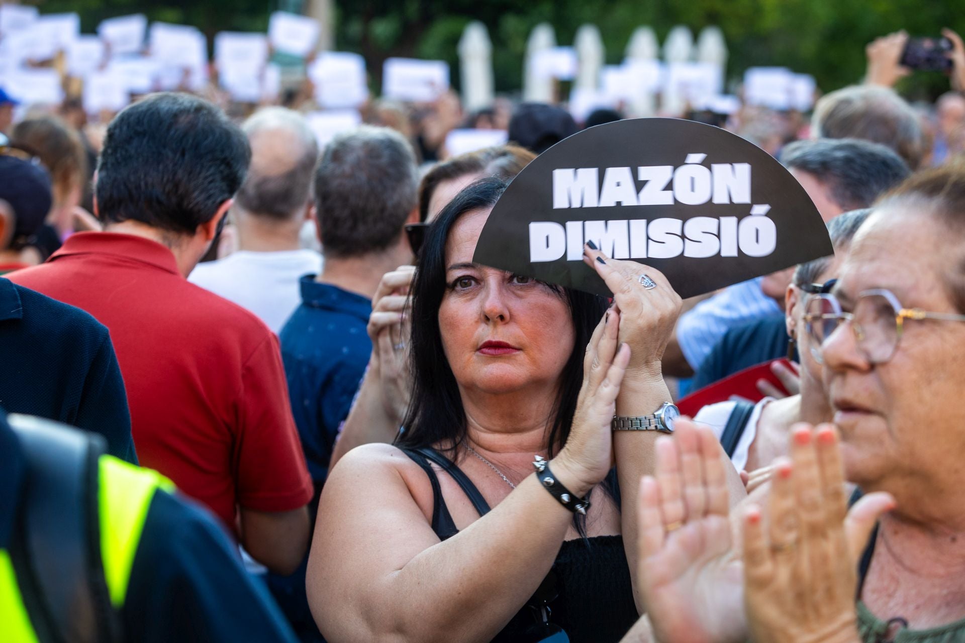 FOTOS | La décima manifestación contra Mazón en Valencia, diez meses después de la dana