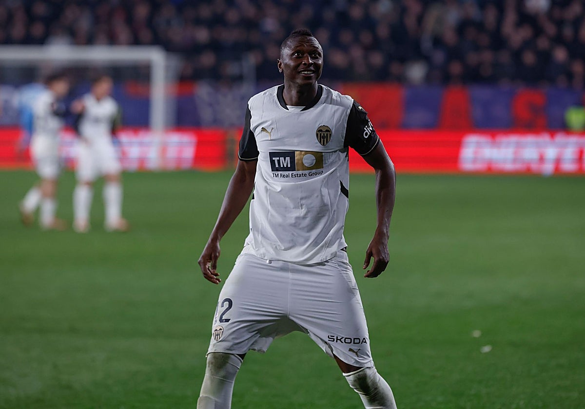Sadiq, en un partido del Valencia.