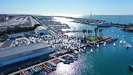 Imagen aérea del Real Club Náutico de Valencia.