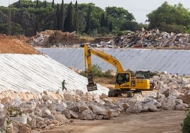 El Poyo podría tener varios parques inundables en su curso.
