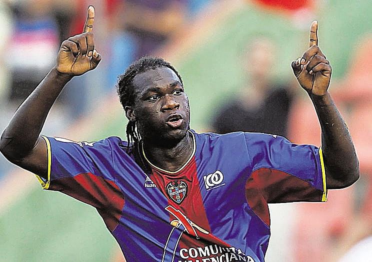 Felipe Caicedo, en su etapa en el Levante.